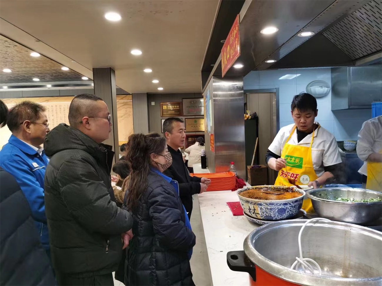 兰州陈记牛肉面总店开工大吉！